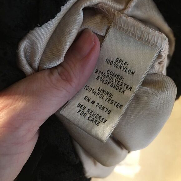 Cache Strapless Lace Dress! ✨ Cache Strapless Black Lace Dress – Size 10 ✨ - Picture 3 of 6